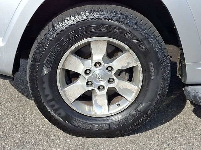 Used 2011 Toyota 4Runner SR5 AWD/4WD image 8