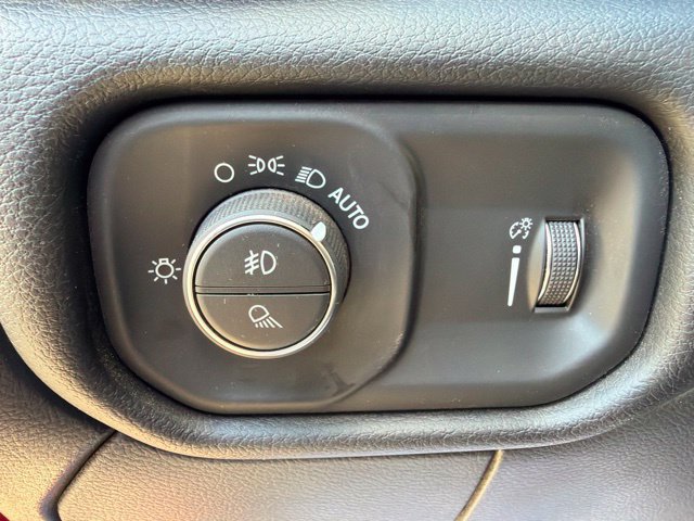 Used 2026 RAM 2500 Big Horn AWD/4WD image 17
