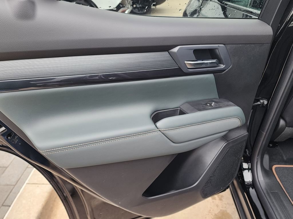 New 2026 GMC Terrain AT4 w/ Convenience Package III image 43