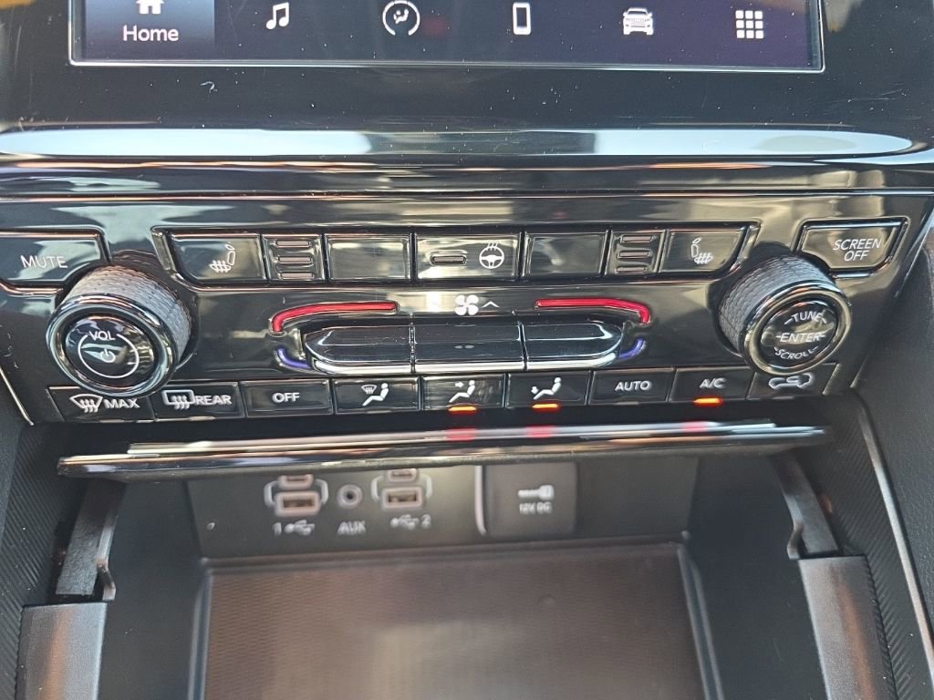 Used 2024 Jeep Grand Cherokee L Altitude image 18