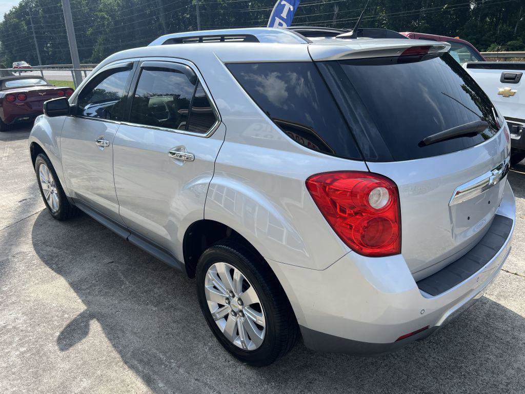 Used 2010 Chevrolet Equinox LTZ image 7