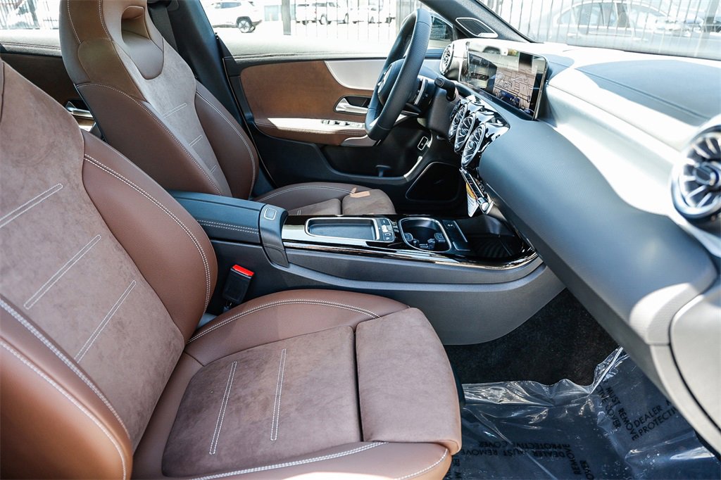 New 2026 Mercedes-Benz CLA 250 image 17