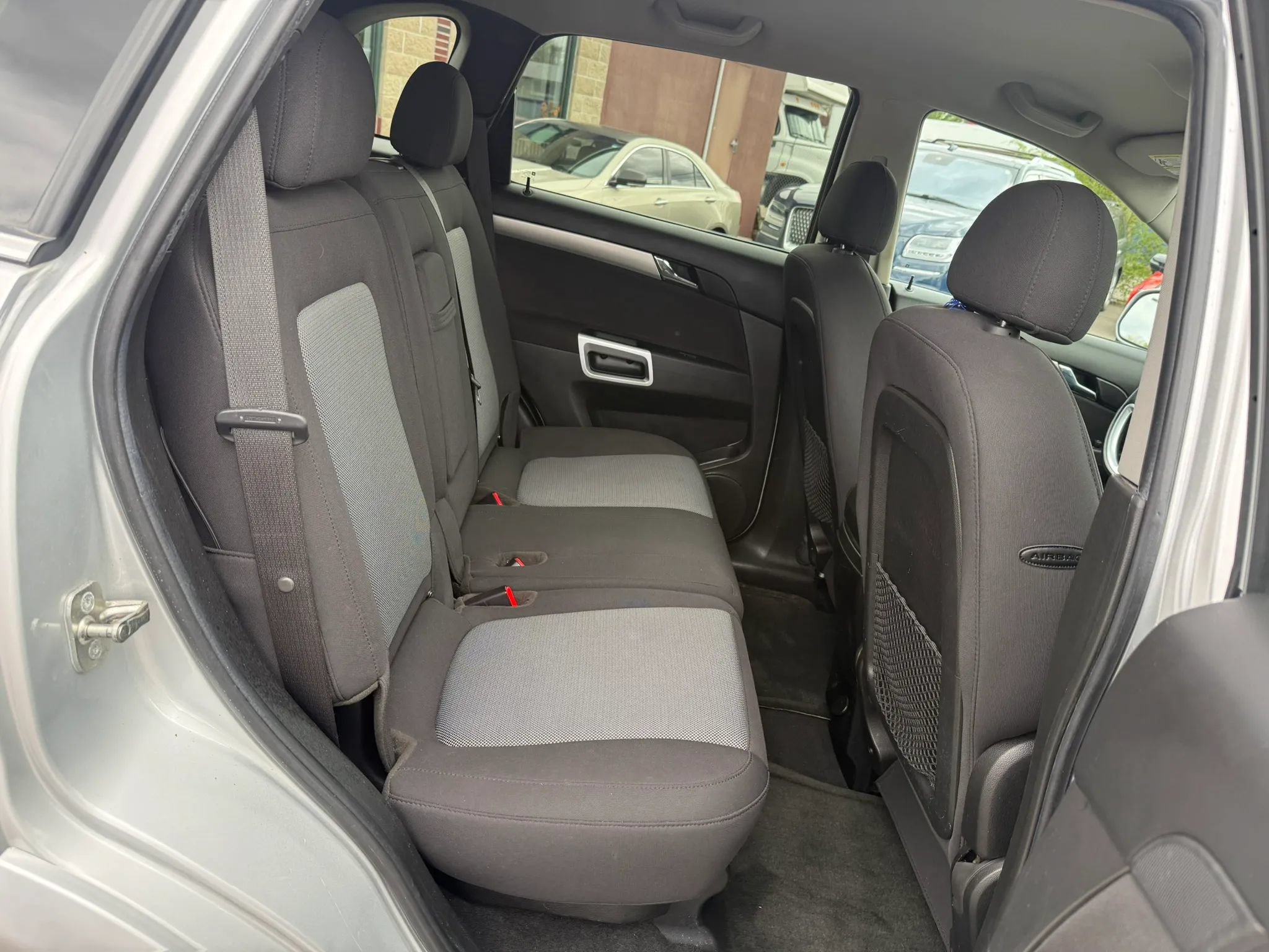 Used 2012 Chevrolet Captiva Sport LT FWD image 25