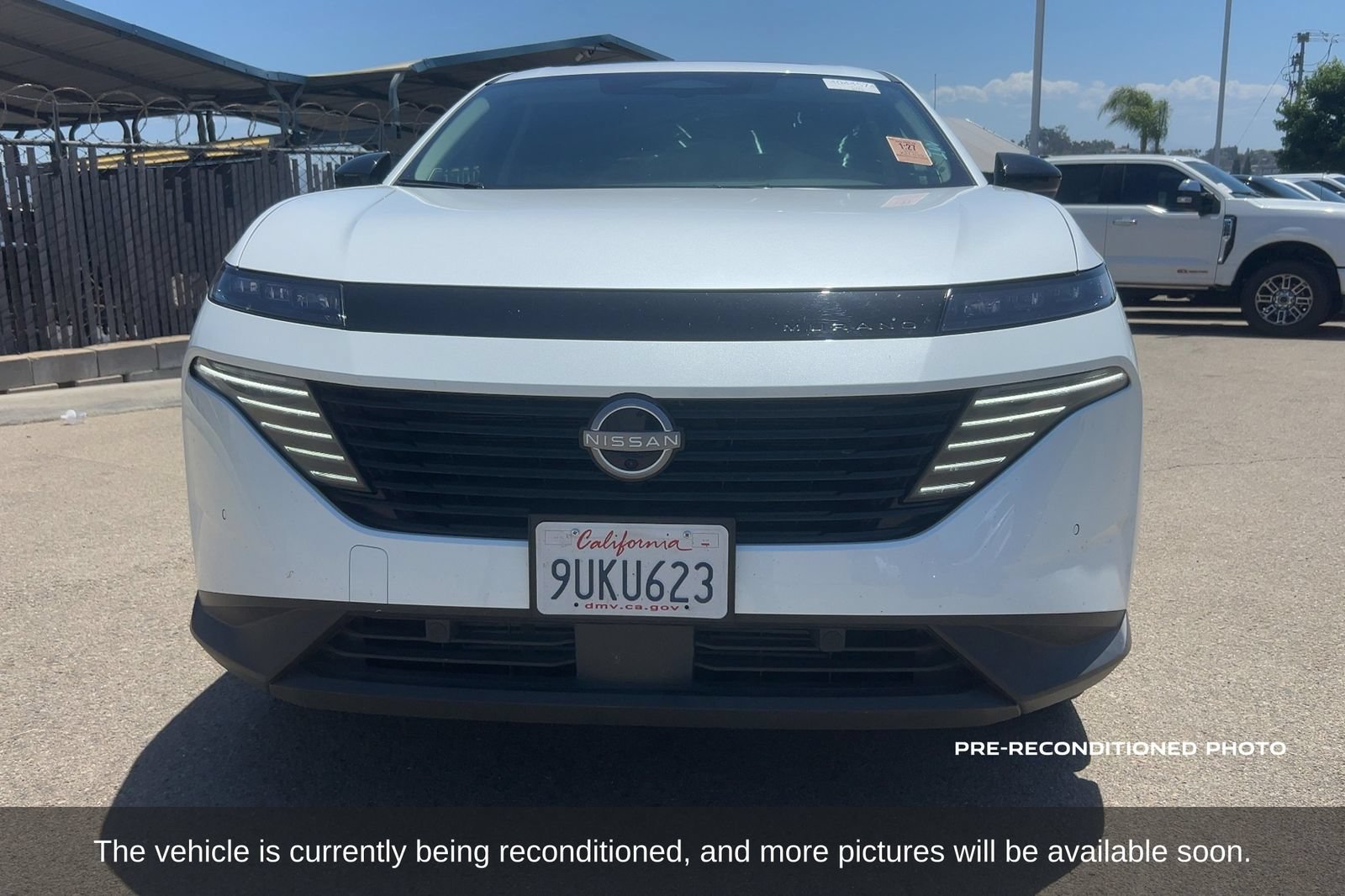 Used 2025 Nissan Murano SL w/ Cargo Package AWD/4WD image 2