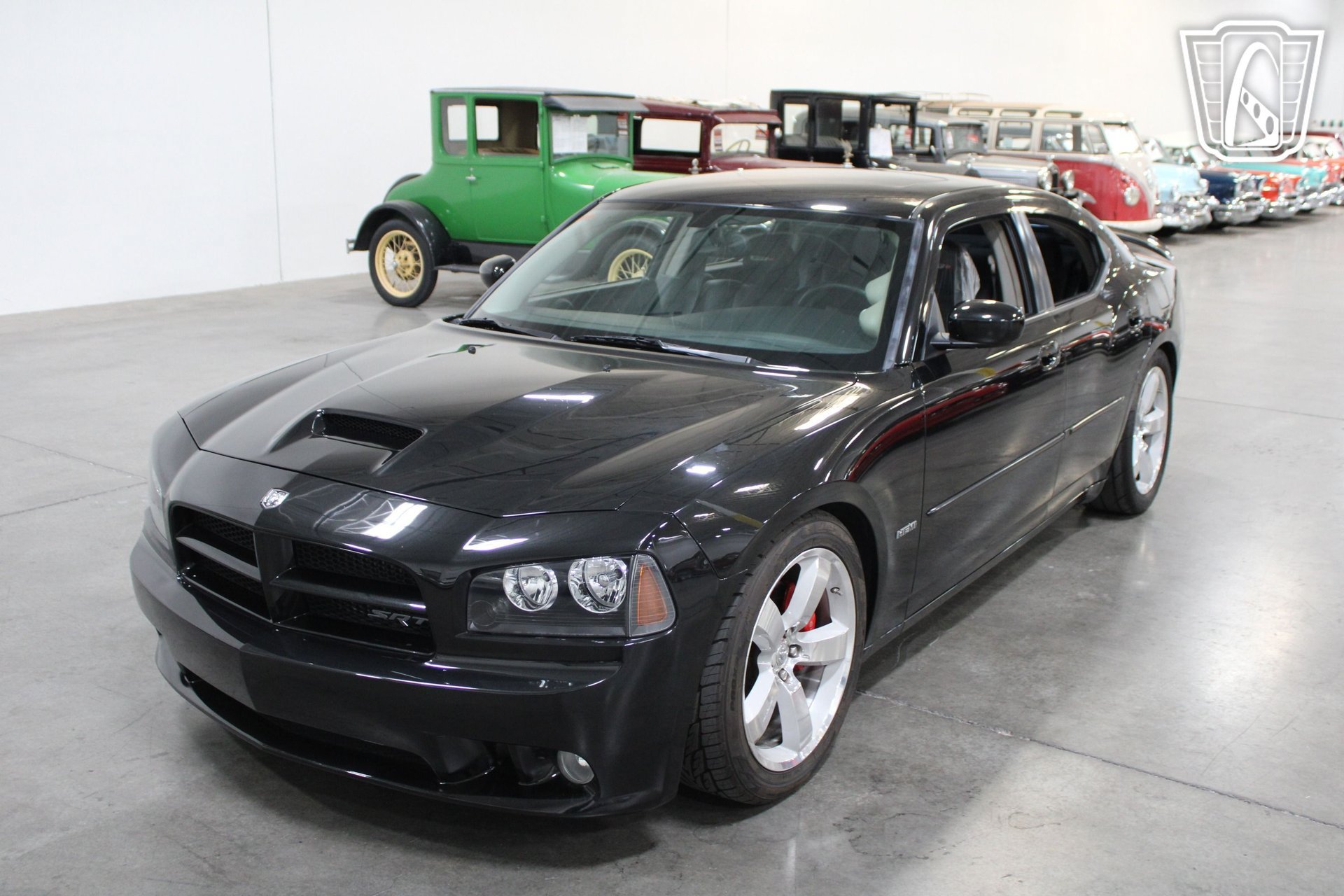 Used 2006 Dodge Charger SRT8 w/ SRT Option Group III RWD image 6