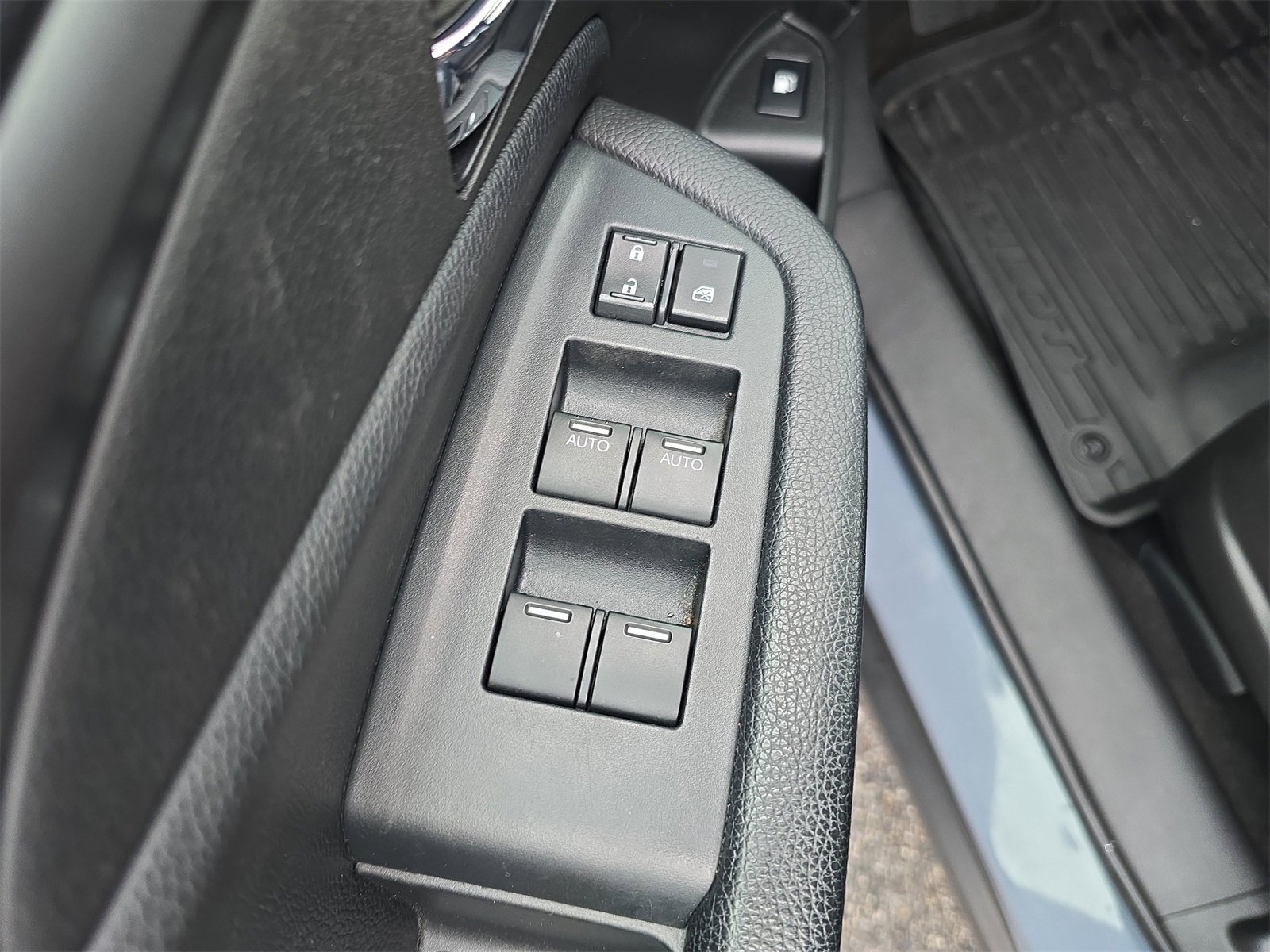 Used 2022 Honda Pilot Sport image 15