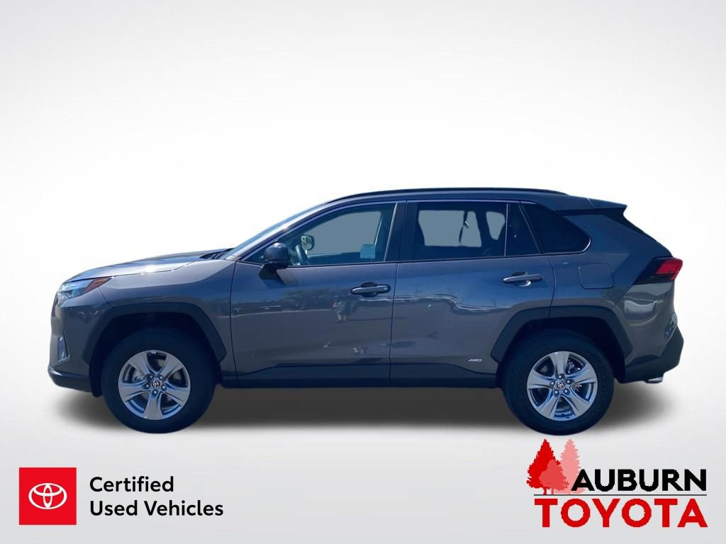 Certified 2025 Toyota RAV4 LE AWD/4WD image 5