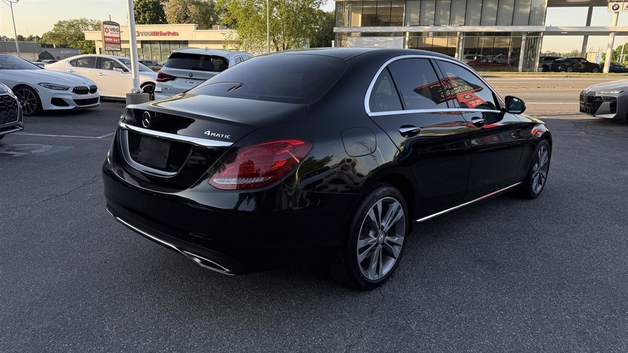 Used 2017 Mercedes-Benz C 300 4MATIC Sedan image 21