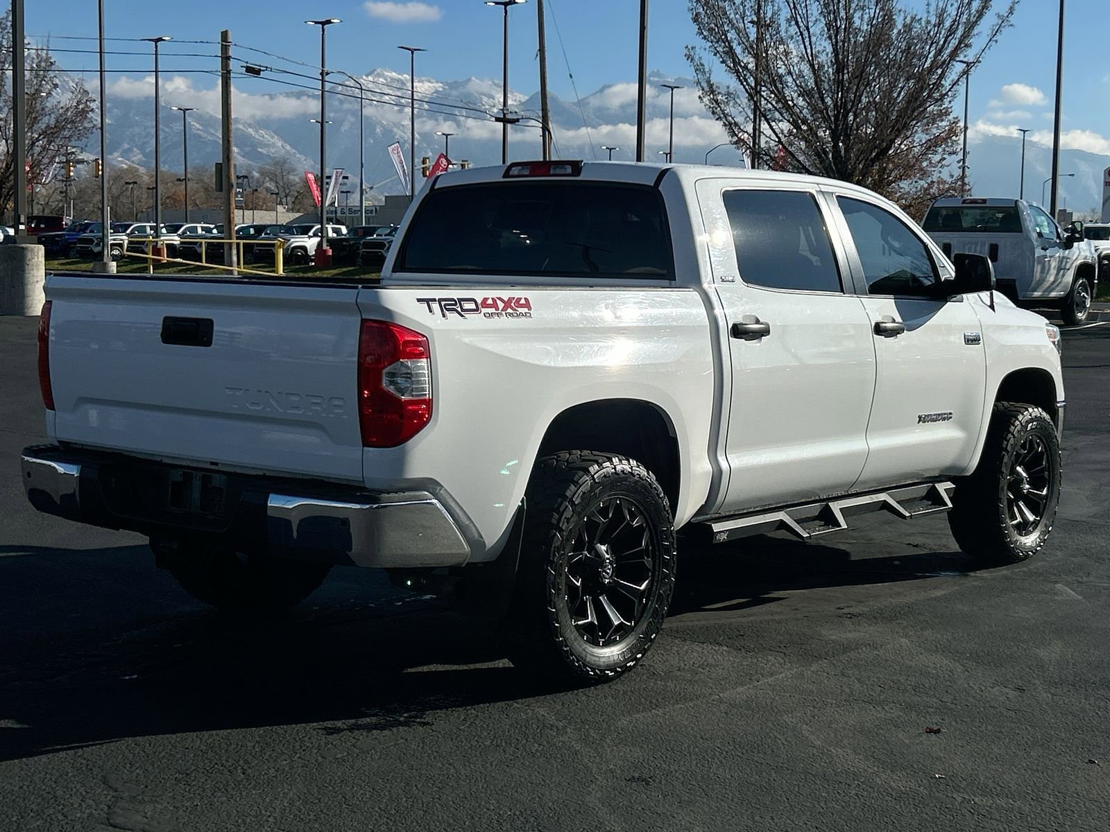 Used 2018 Toyota Tundra SR5 image 6