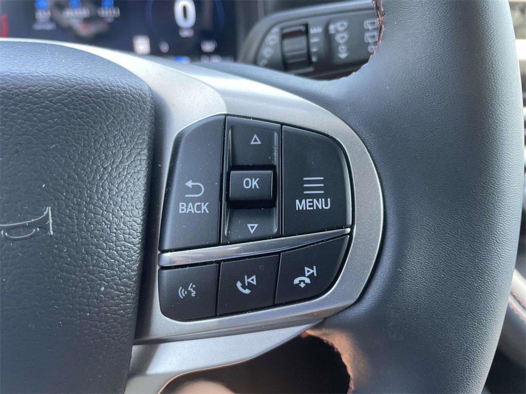 New 2025 Ford Explorer Active image 22