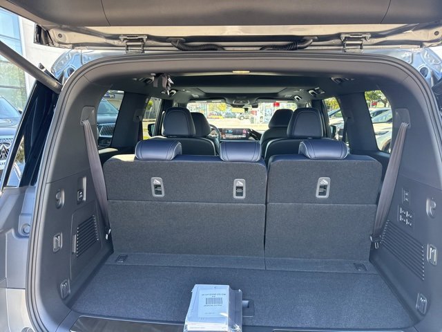 New 2026 INFINITI QX80 4WD image 6