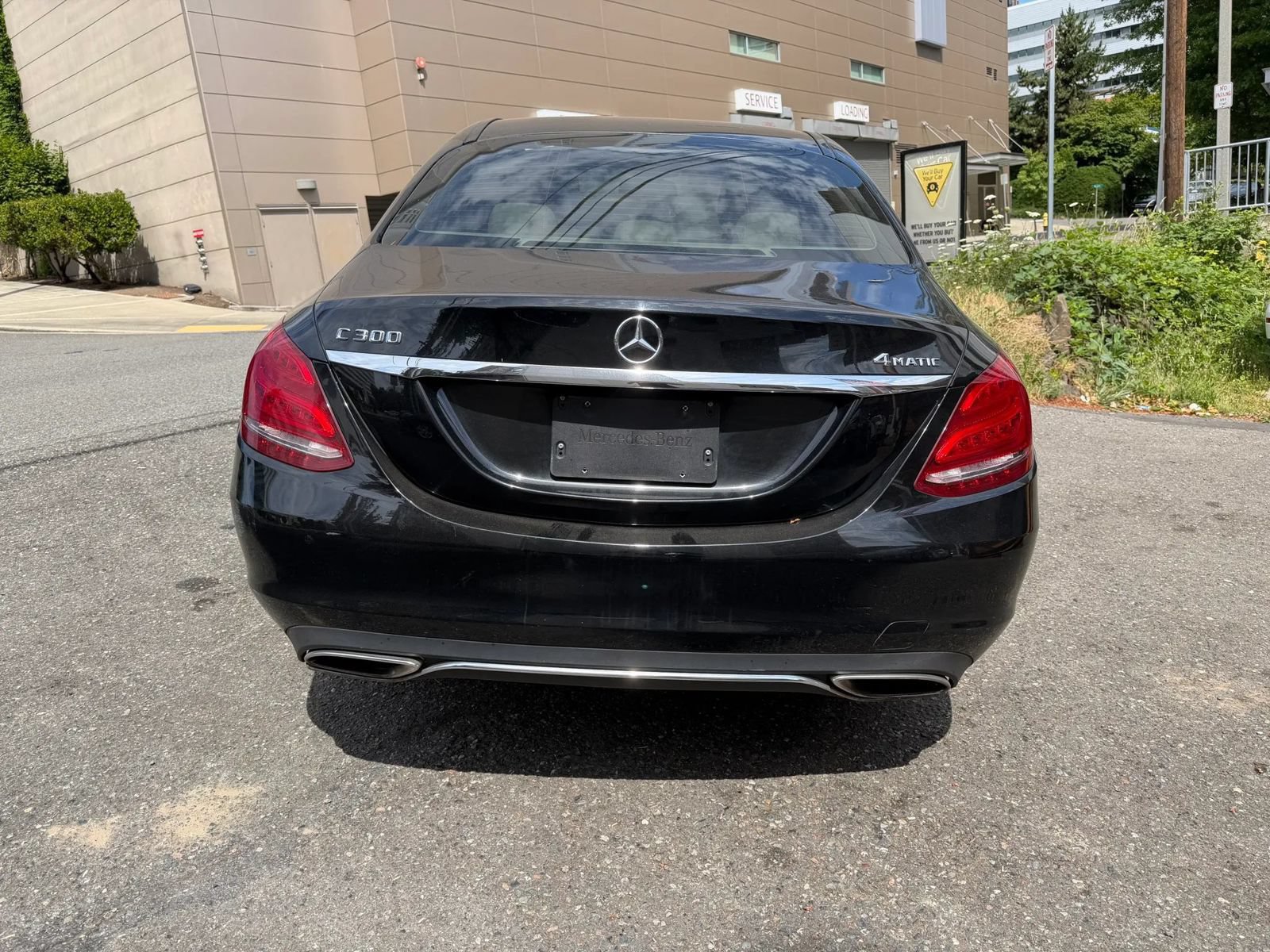 Used 2016 Mercedes-Benz C 300 4MATIC Sedan image 7