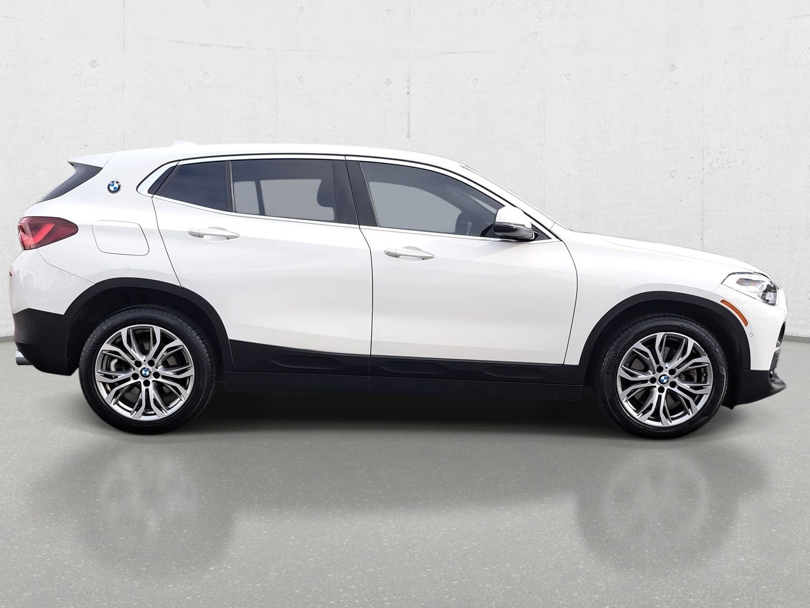 Used 2020 BMW X2 sDrive28i image 4
