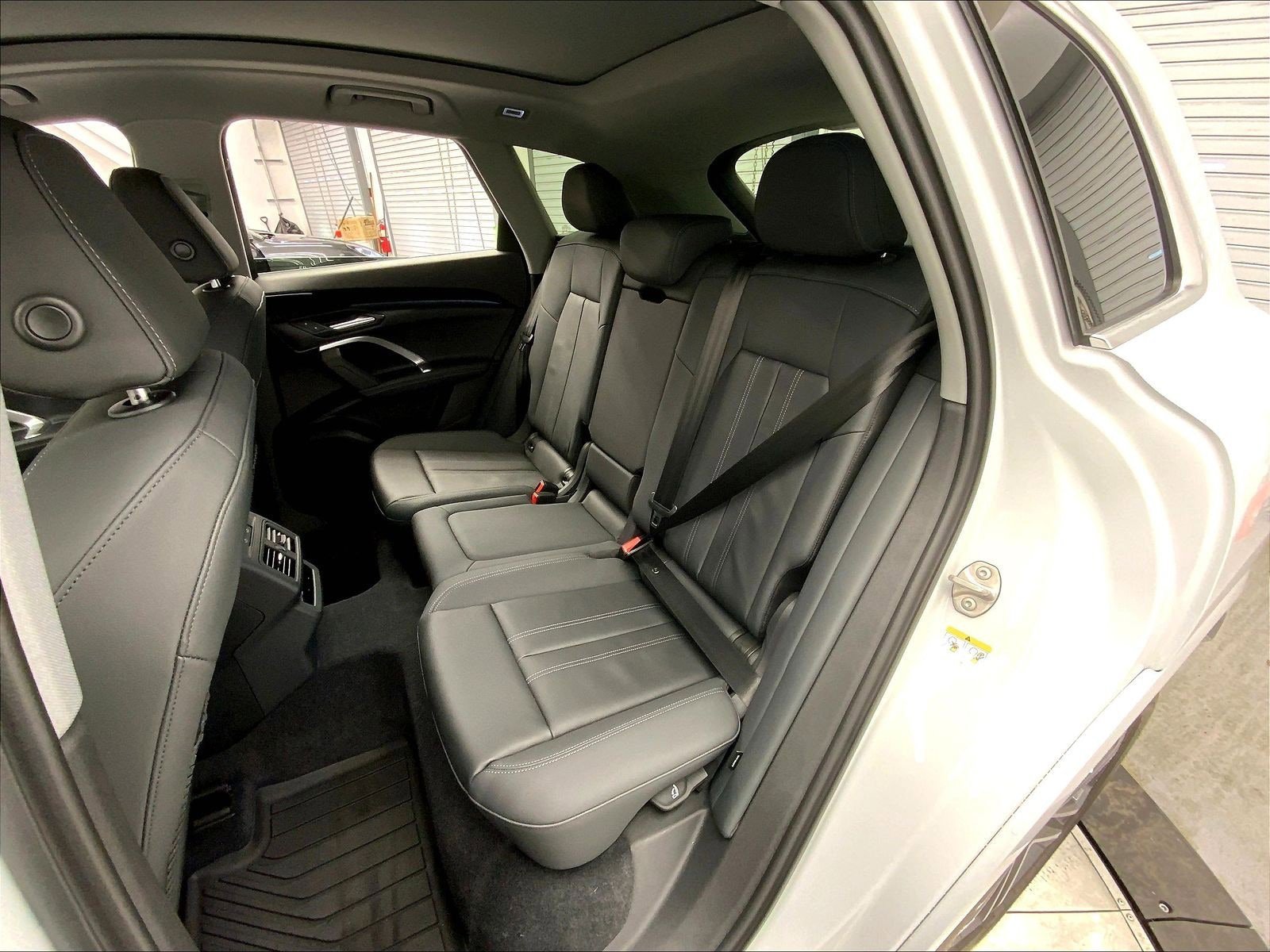 New 2025 Audi Q5 Premium AWD/4WD image 21