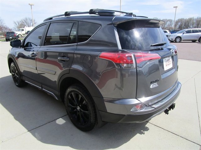 Used 2018 Toyota RAV4 Adventure AWD/4WD image 7