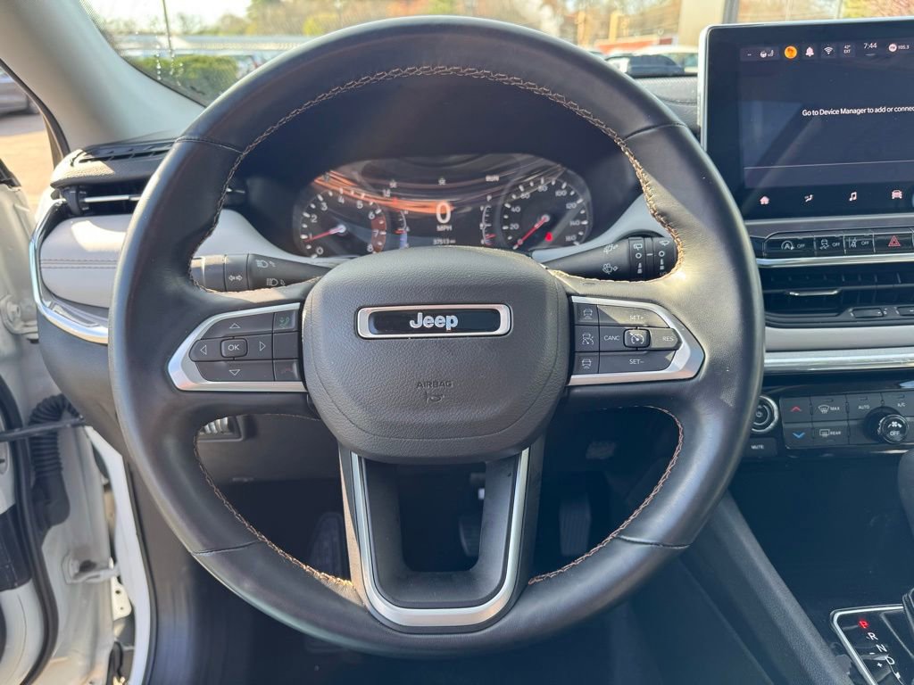 Used 2022 Jeep Compass Limited w/ Sun and Sound Group image 24