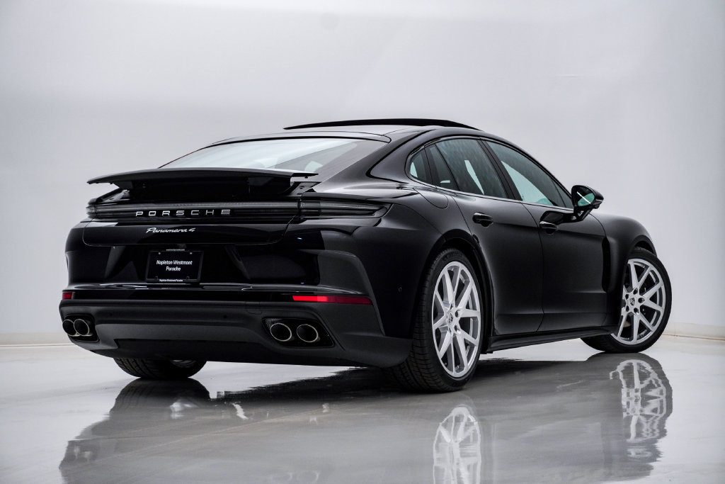 New 2026 Porsche Panamera 4 AWD/4WD image 11
