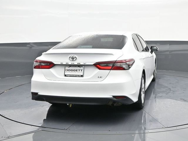 Used 2022 Toyota Camry LE FWD image 11