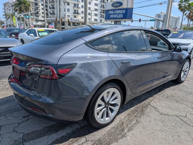 Used 2023 Tesla Model 3 Standard Range image 16
