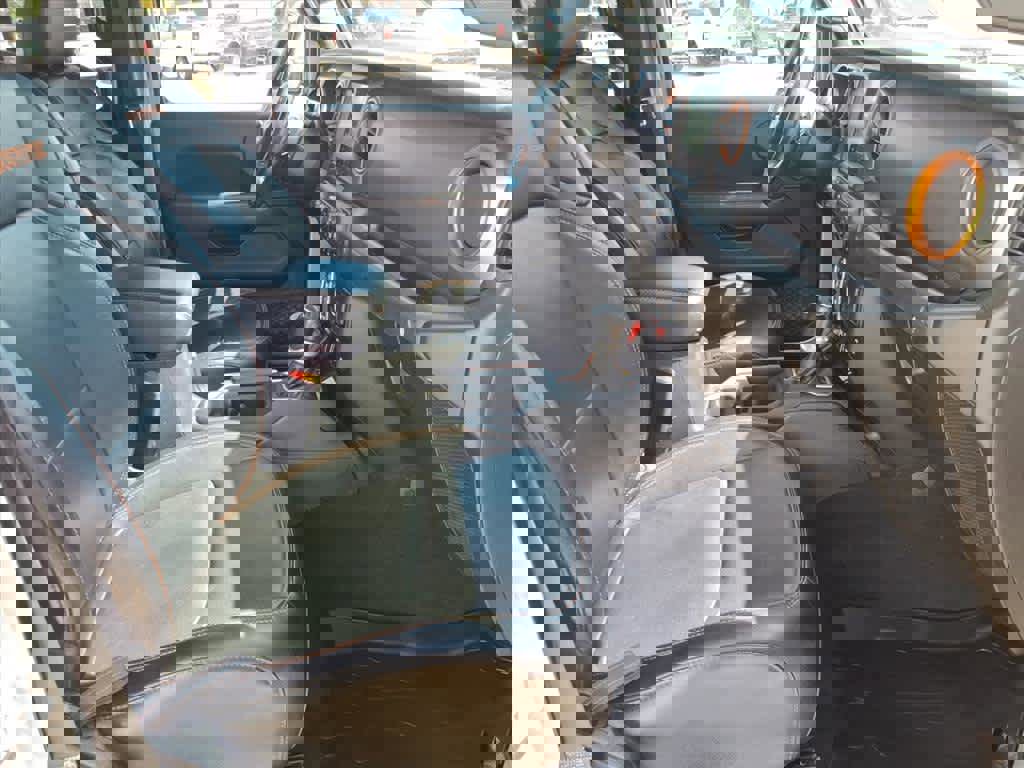 Used 2020 Jeep Gladiator Mojave image 29