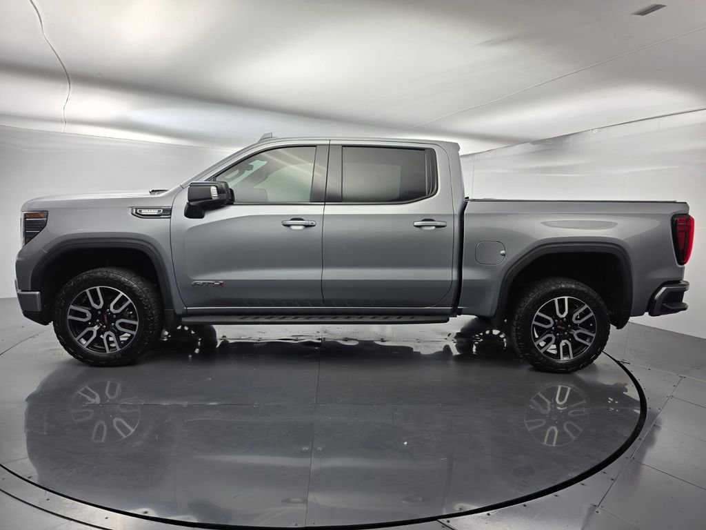 Used 2024 GMC Sierra 1500 AT4 w/ Technology Package image 7