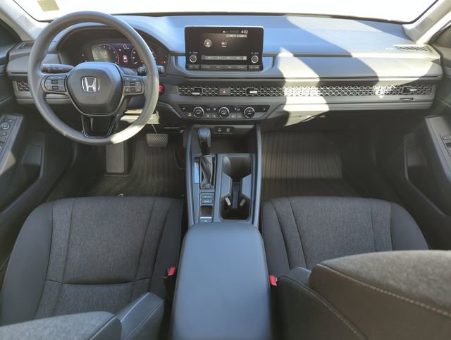 Certified 2025 Honda Accord SE image 14