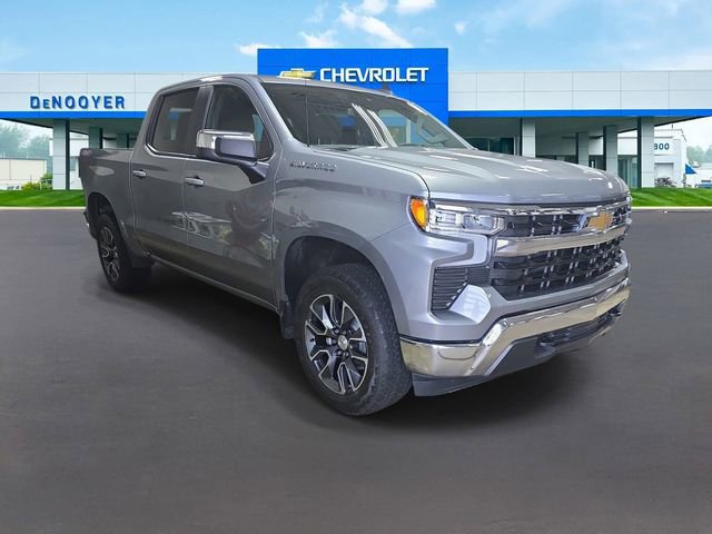 Used 2024 Chevrolet Silverado 1500 LT image 5