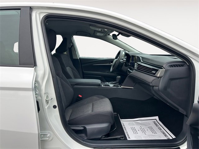 Used 2025 Toyota Camry LE image 15