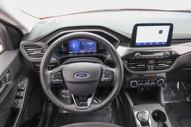 Used 2024 Ford Escape Active AWD/4WD image 17