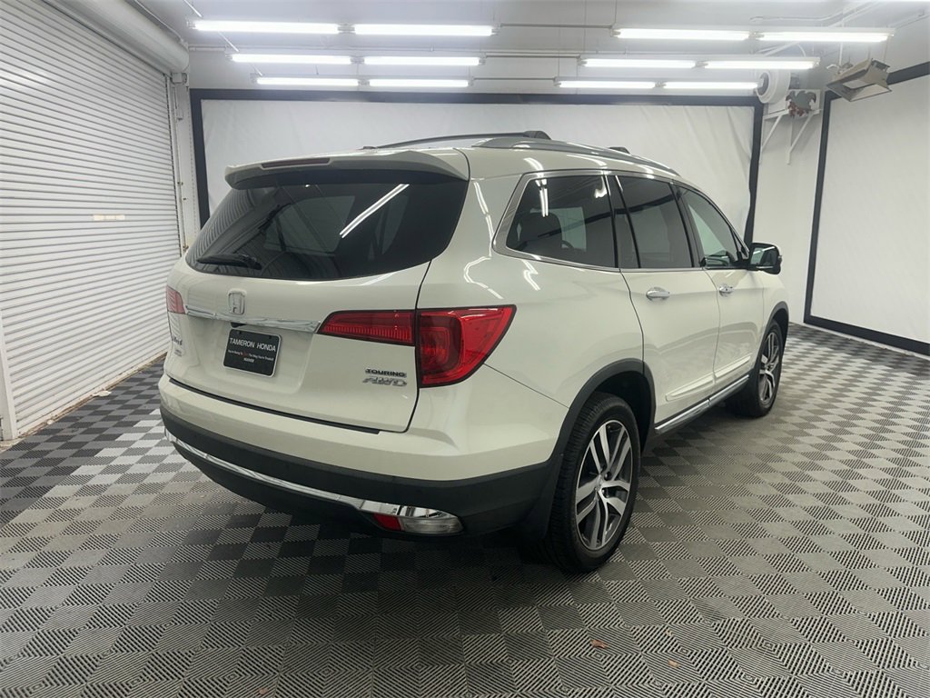 Used 2018 Honda Pilot Touring image 5