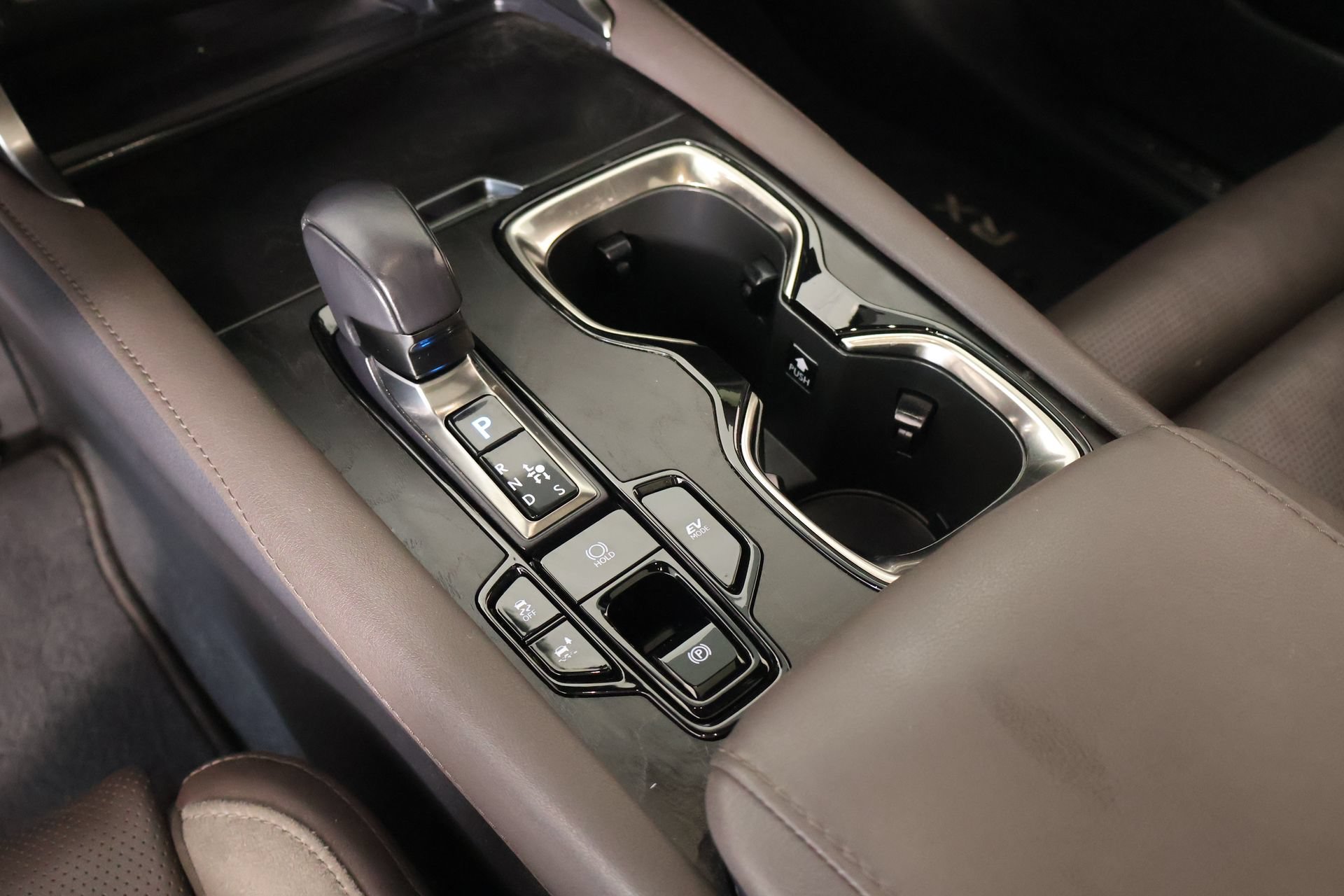 Used 2024 Lexus RX 350 w/ Convenience Package AWD/4WD image 8