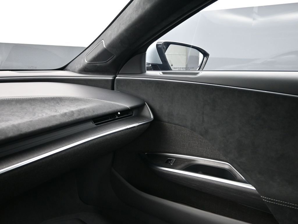 Used 2022 Lucid Air Grand Touring image 16