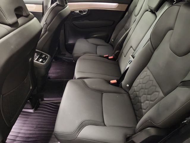 Used 2025 Volvo XC90 B5 Core w/ Protection Package image 30