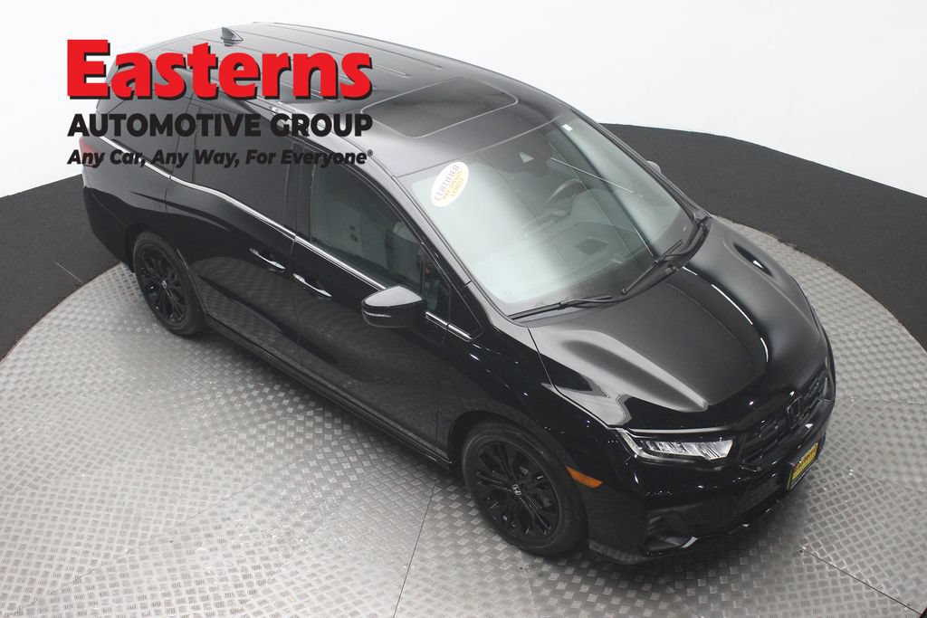 Used 2025 Honda Odyssey Sport-L image 3