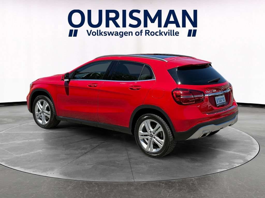 Used 2020 Mercedes-Benz GLA 250 4MATIC w/ Premium Package image 4