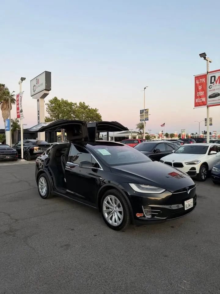 Used 2019 Tesla Model X Long Range AWD/4WD image 6