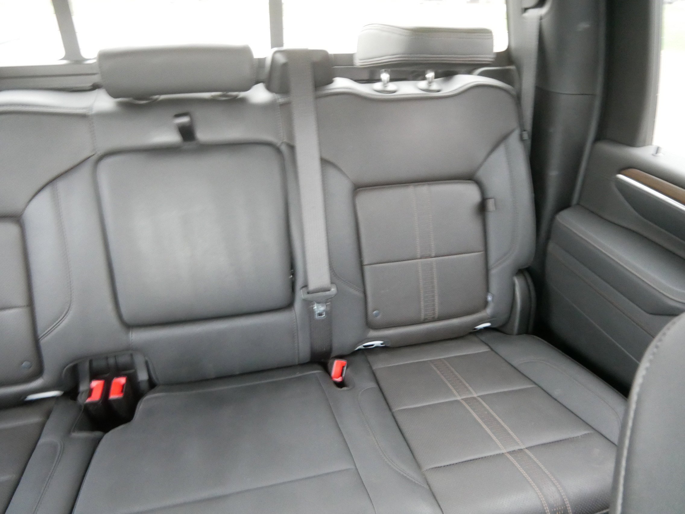 Used 2025 Chevrolet Silverado 3500 High Country w/ Technology Package AWD/4WD image 14