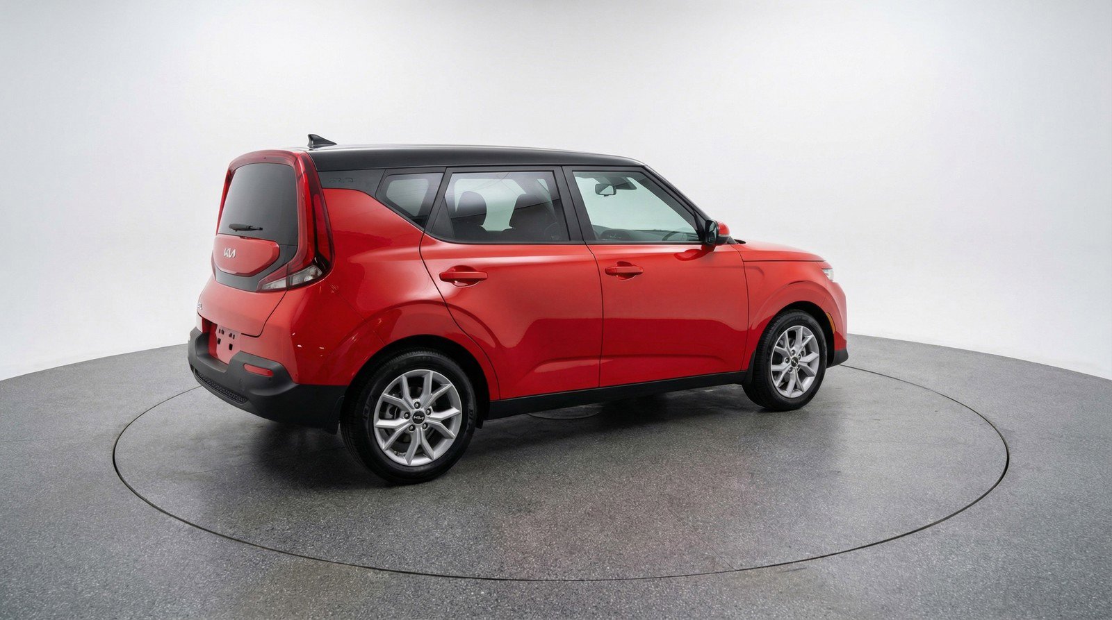 Used 2025 Kia Soul LX w/ LX Technology Package image 9