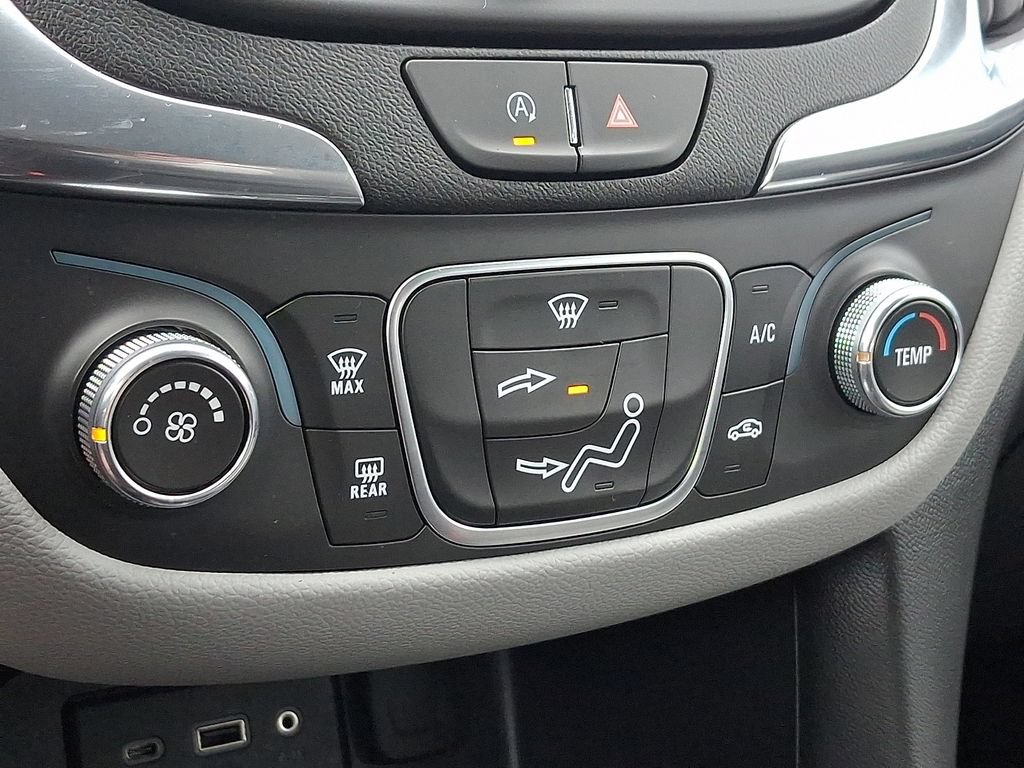 Used 2024 Chevrolet Equinox LS AWD/4WD image 17
