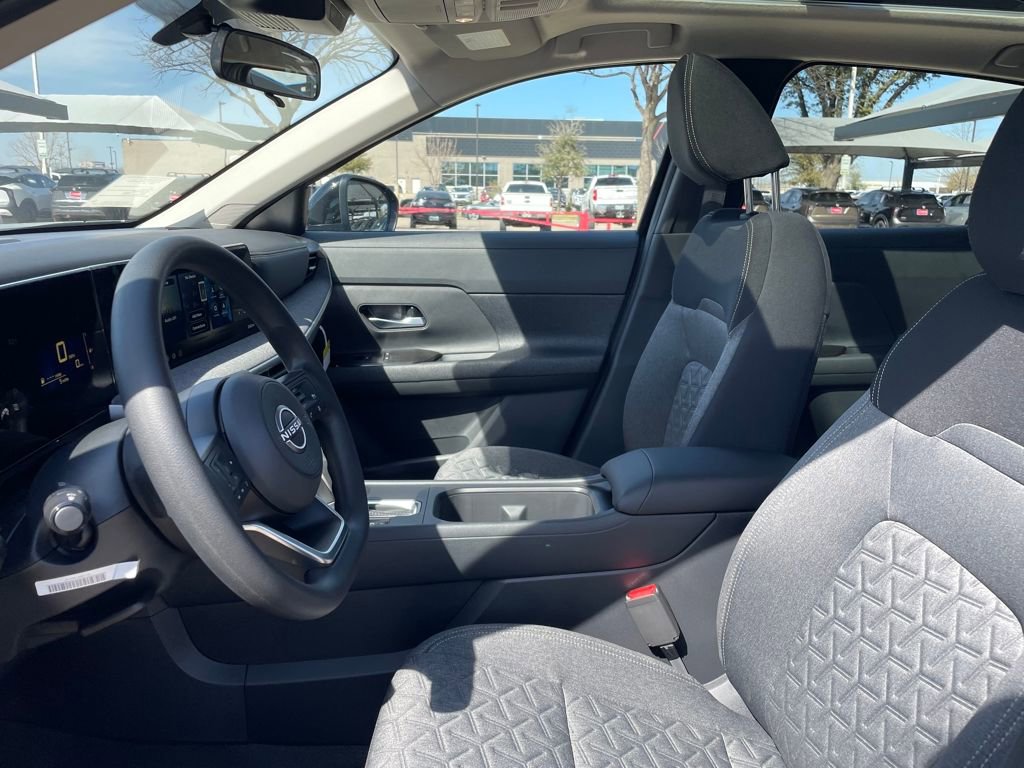 New 2026 Nissan Kicks SV w/ SV Premium Package FWD image 34