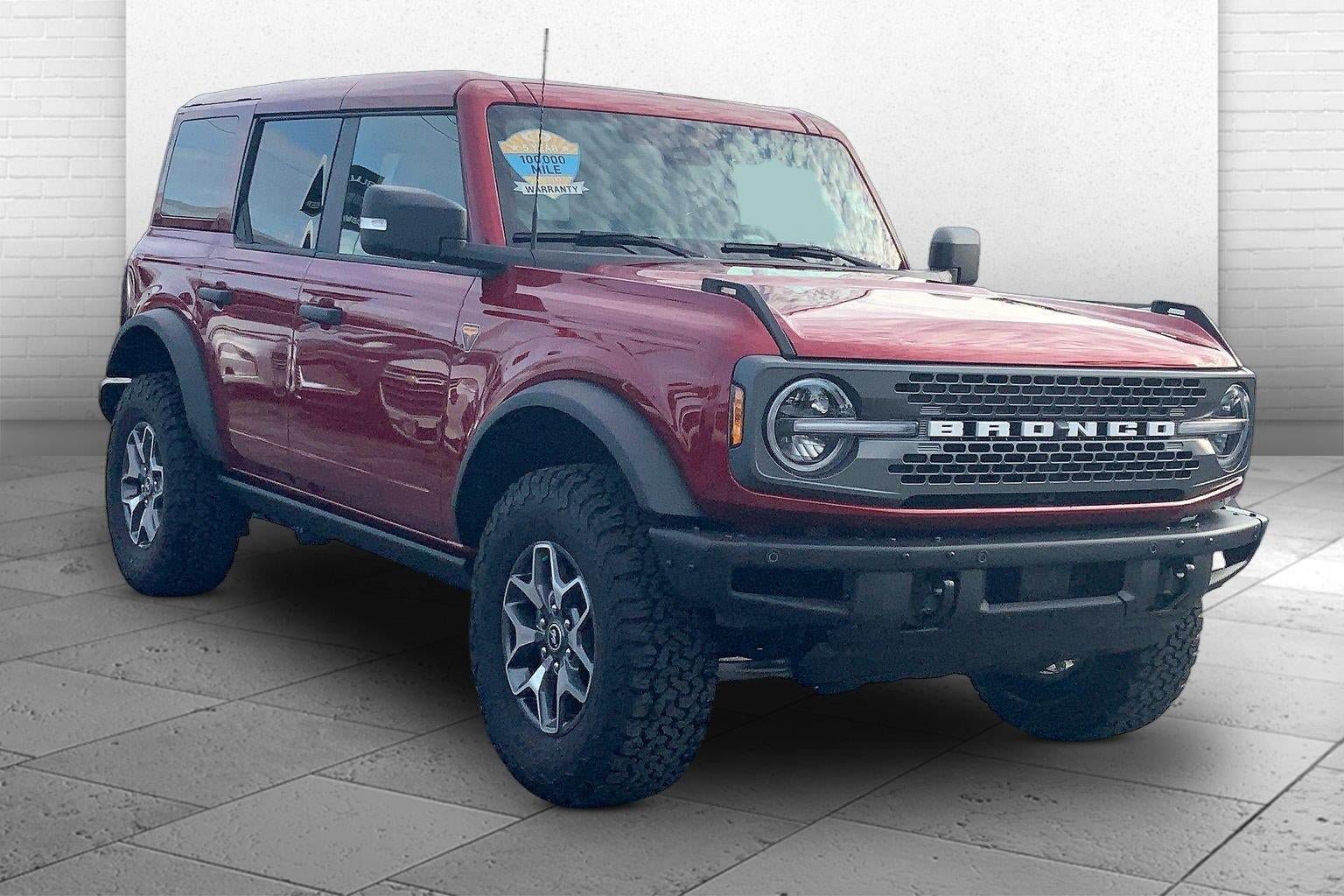 Used 2025 Ford Bronco Badlands AWD/4WD image 1