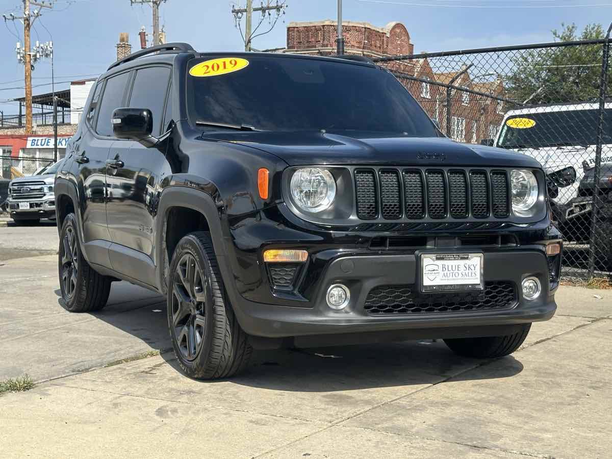 Used 2019 Jeep Renegade Altitude w/ Quick Order Package 2XM AWD/4WD image 3