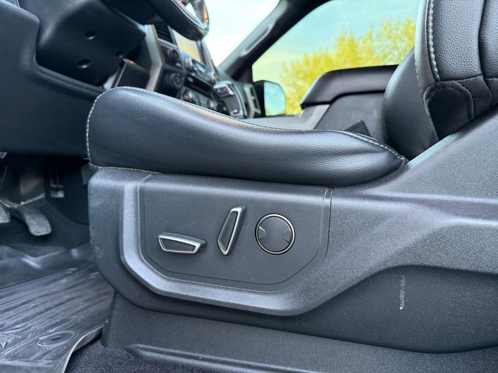 Used 2018 Ford F150 Raptor w/ Equipment Group 802A Luxury image 33