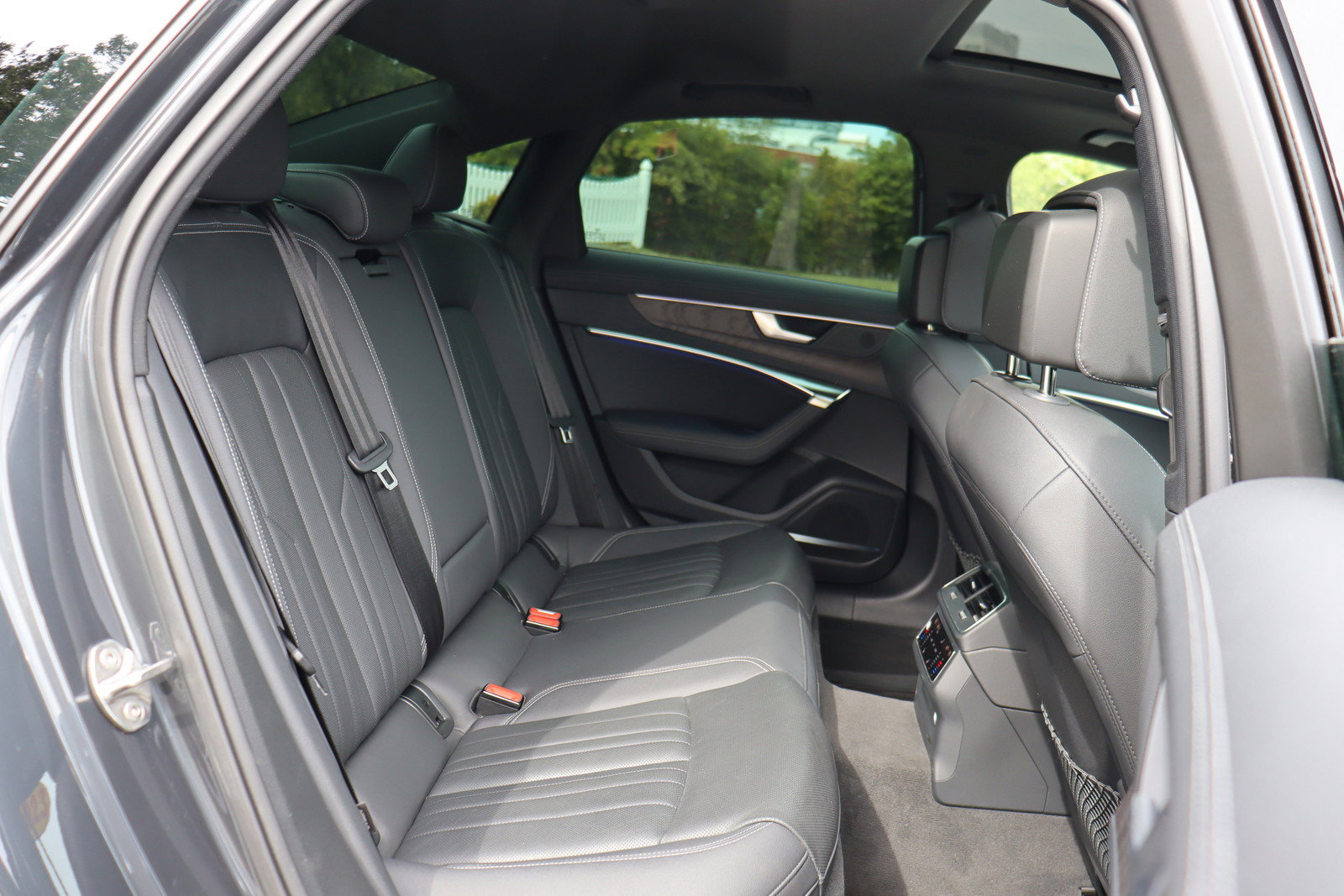 Used 2023 Audi A6 Premium Plus w/ Premium Plus Package AWD/4WD image 18