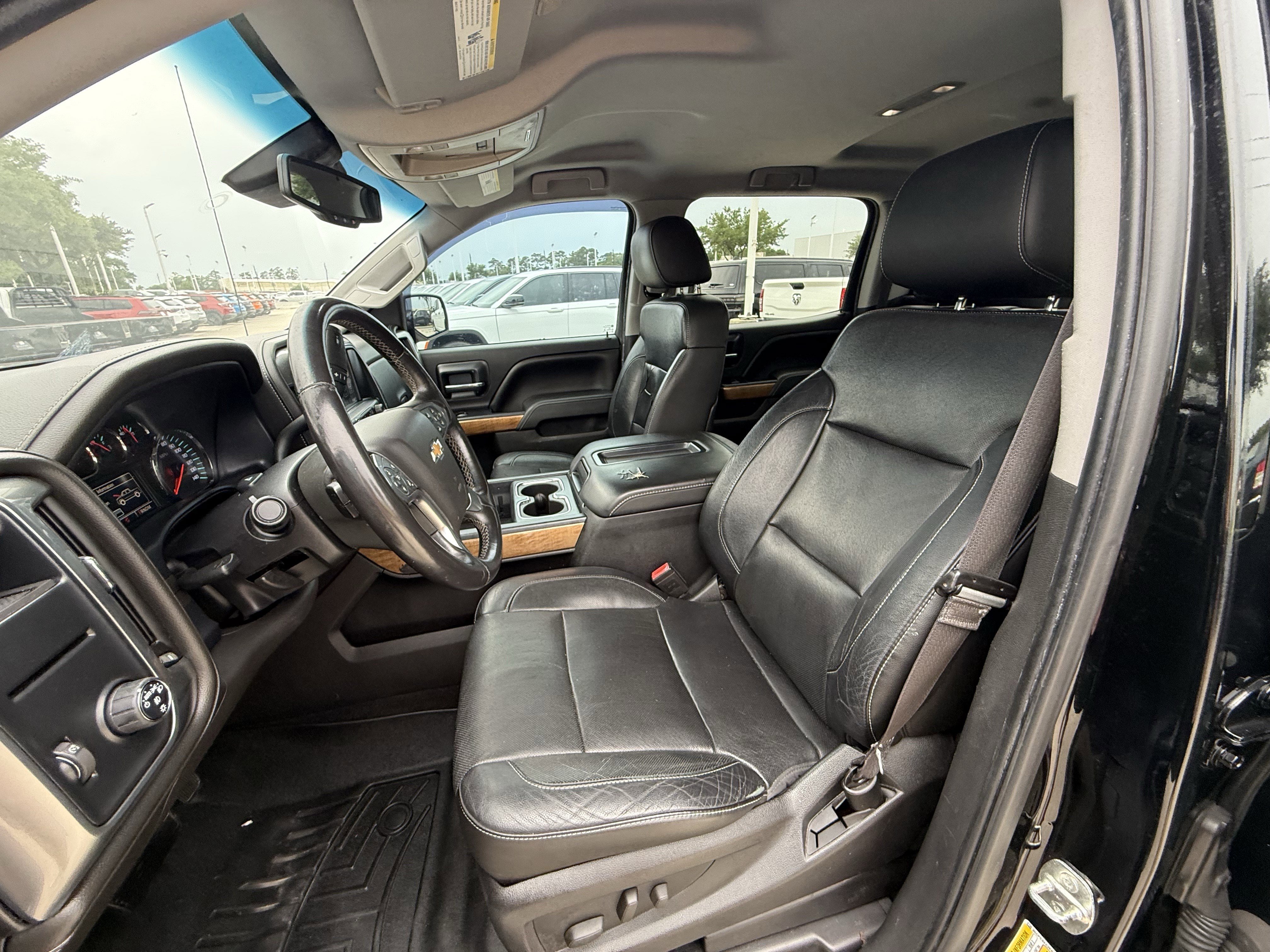 Used 2015 Chevrolet Silverado 1500 LTZ w/ Texas Edition, 1LZ Trim RWD image 26