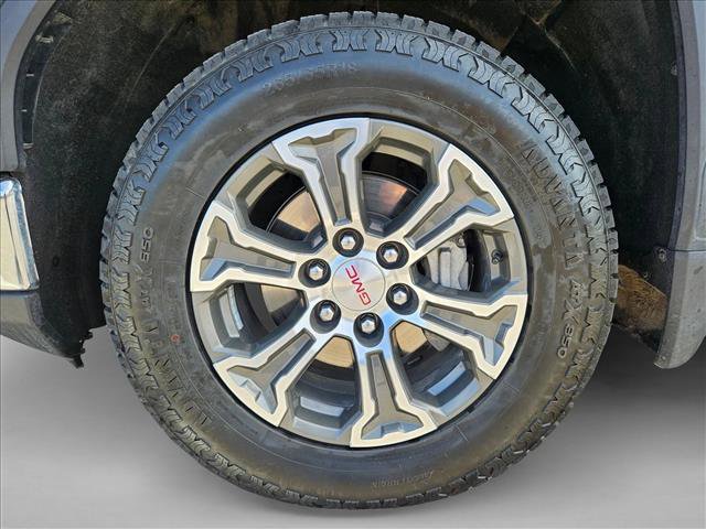 Used 2025 GMC Sierra 1500 SLT AWD/4WD image 21