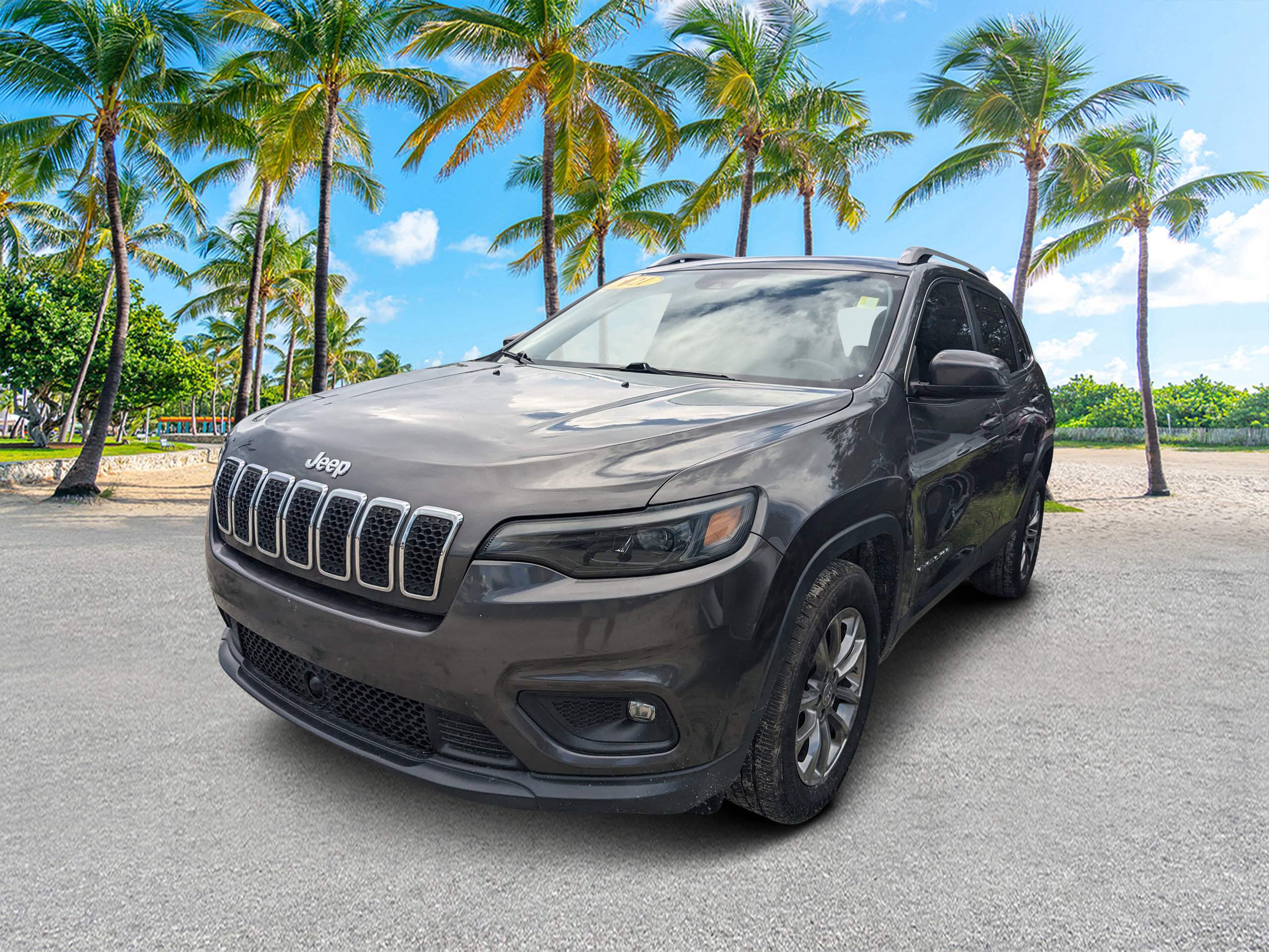 Used 2021 Jeep Cherokee Latitude Lux w/ Comfort/Convenience Group image 7