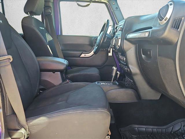 Used 2018 Jeep Wrangler Unlimited Rubicon w/ Cold Weather Group image 20