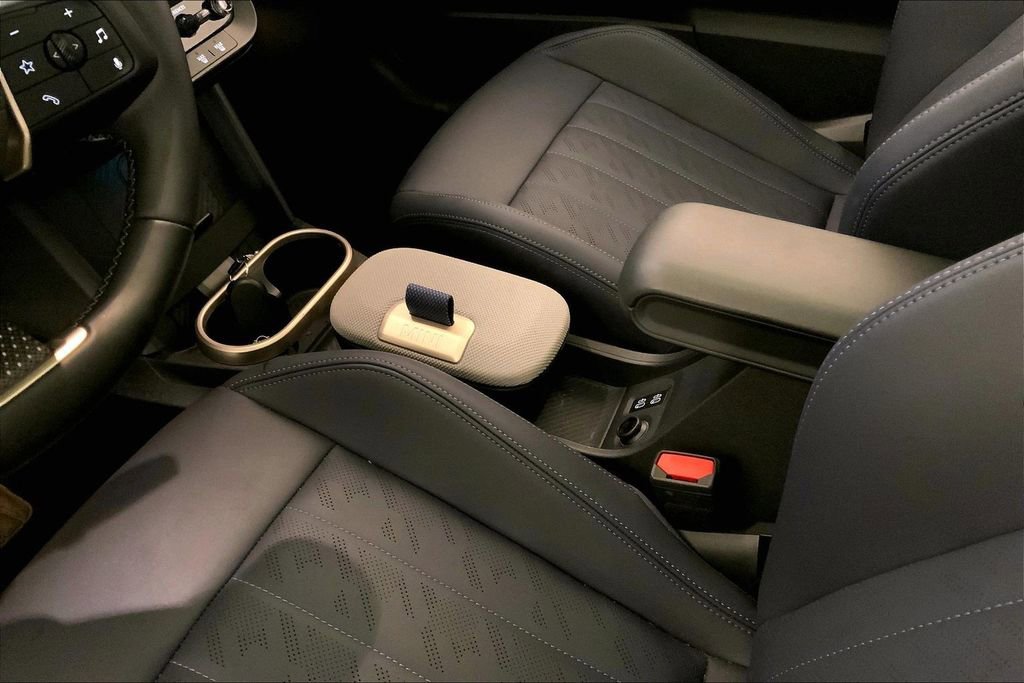 Certified 2025 MINI Cooper S FWD image 6