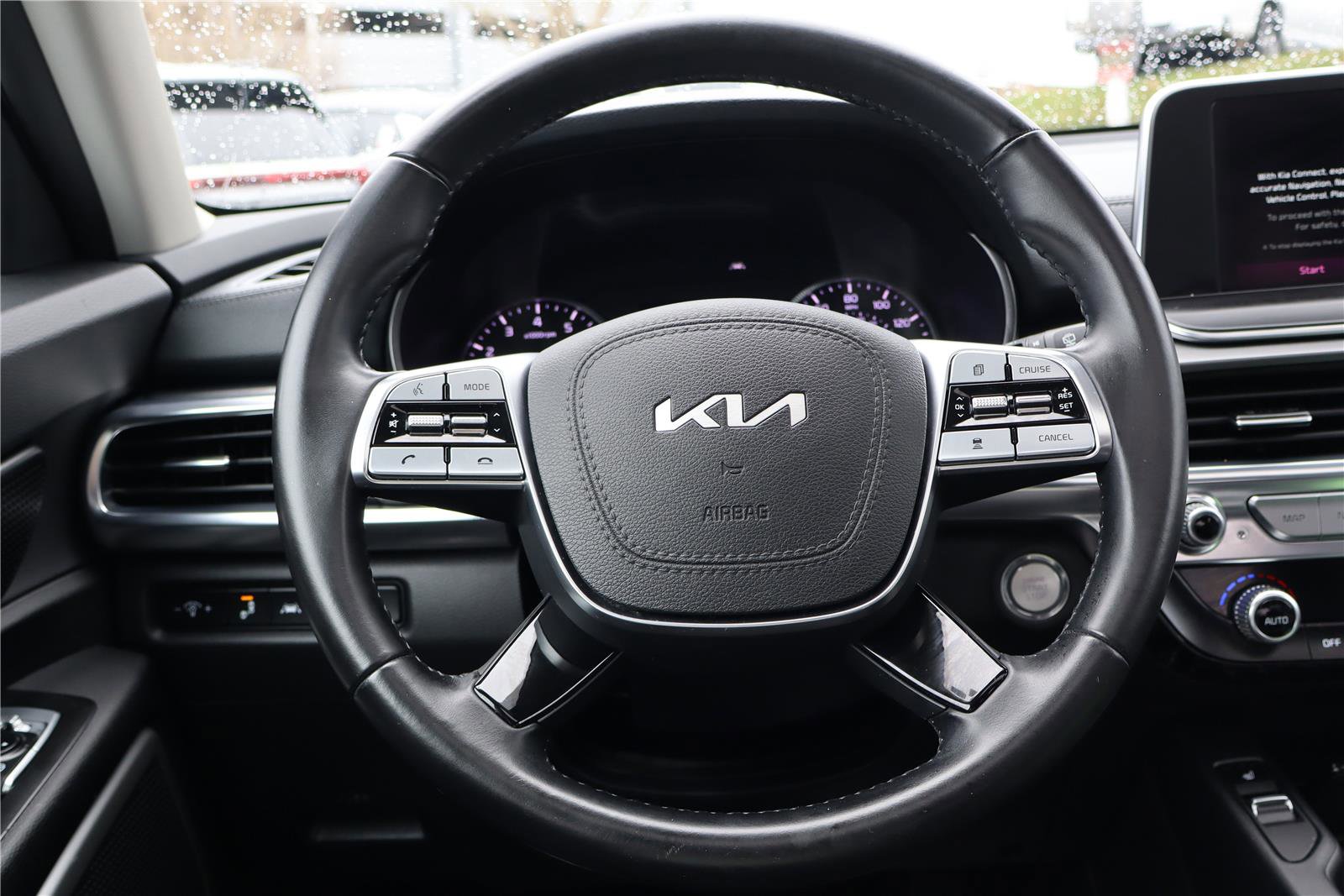 Used 2022 Kia Telluride S image 15
